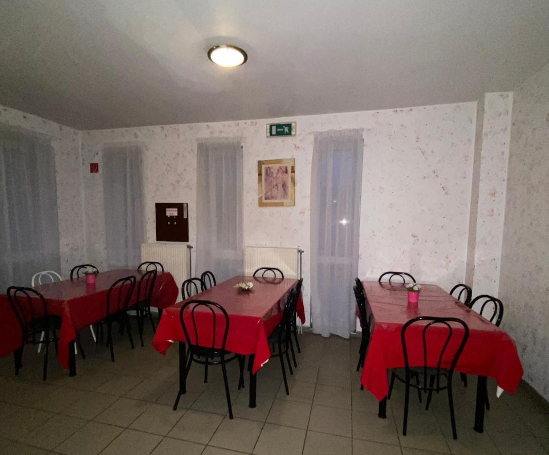 Panama Motel Szekesfehervar Bagian luar foto