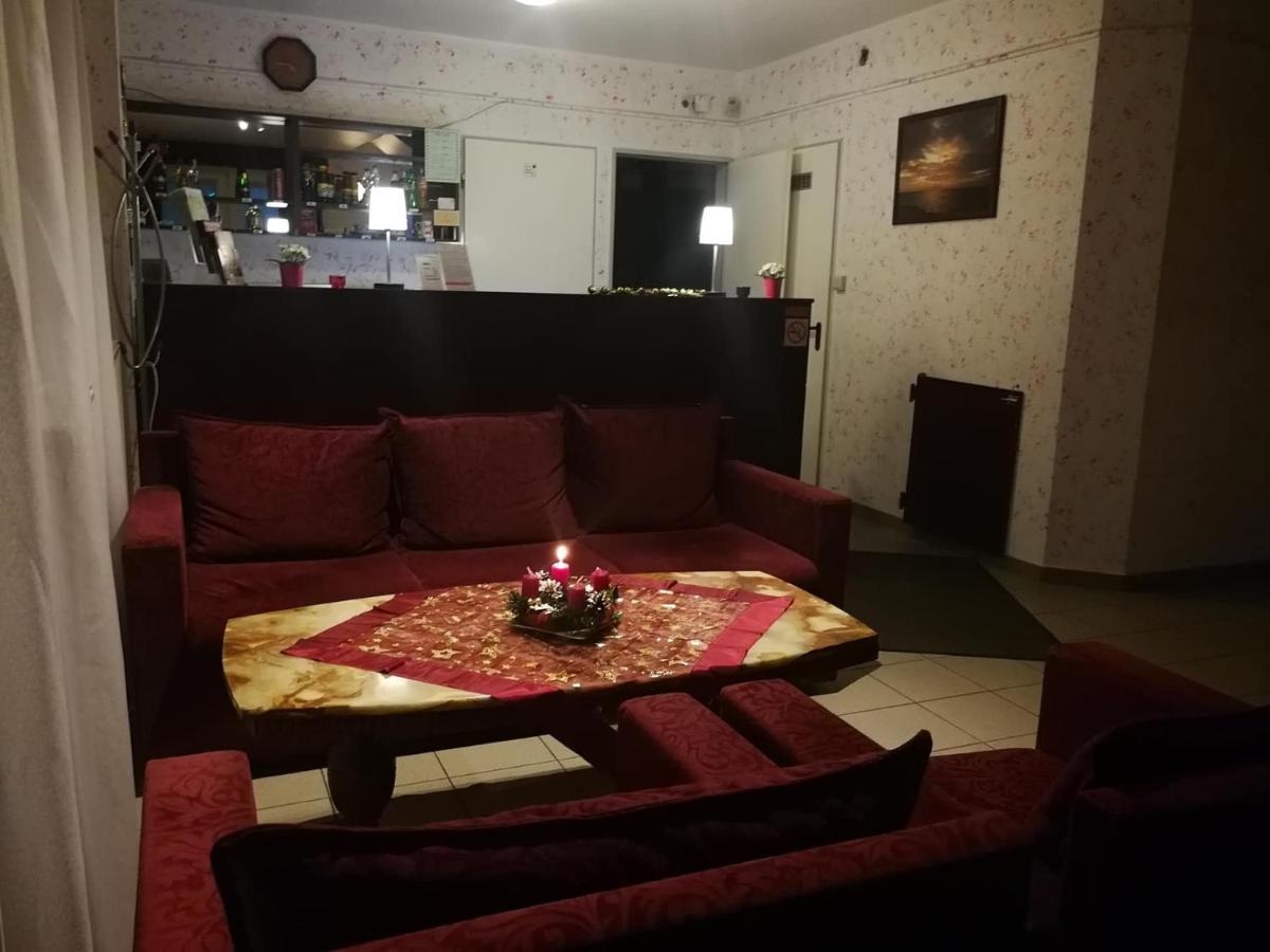 Panama Motel Szekesfehervar Bagian luar foto