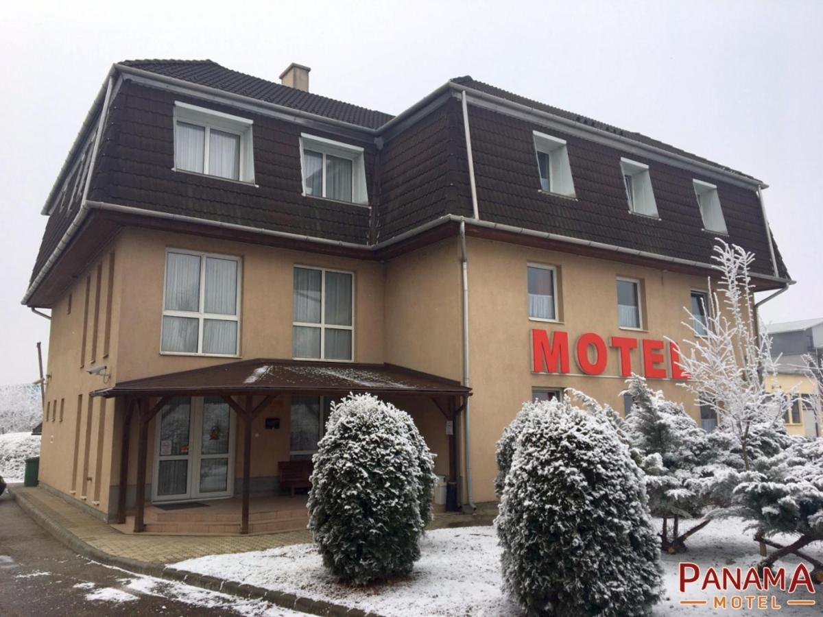 Panama Motel Szekesfehervar Bagian luar foto