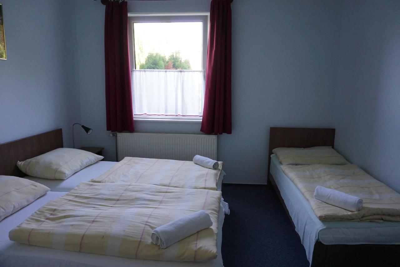 Panama Motel Szekesfehervar Bagian luar foto